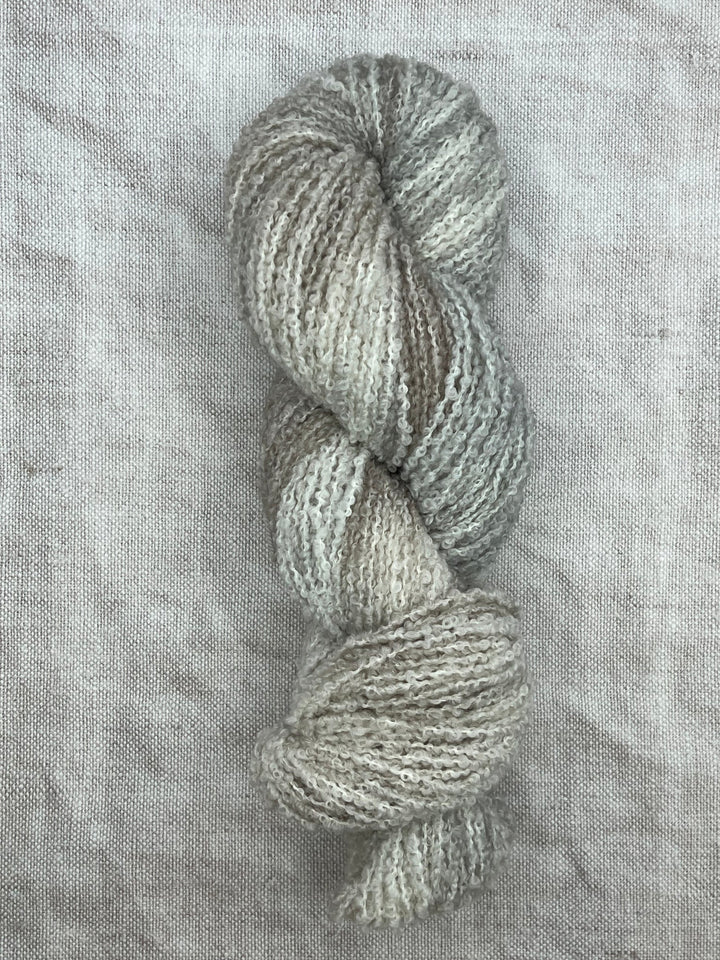 BANBA DK (MERINO BOUCLE)