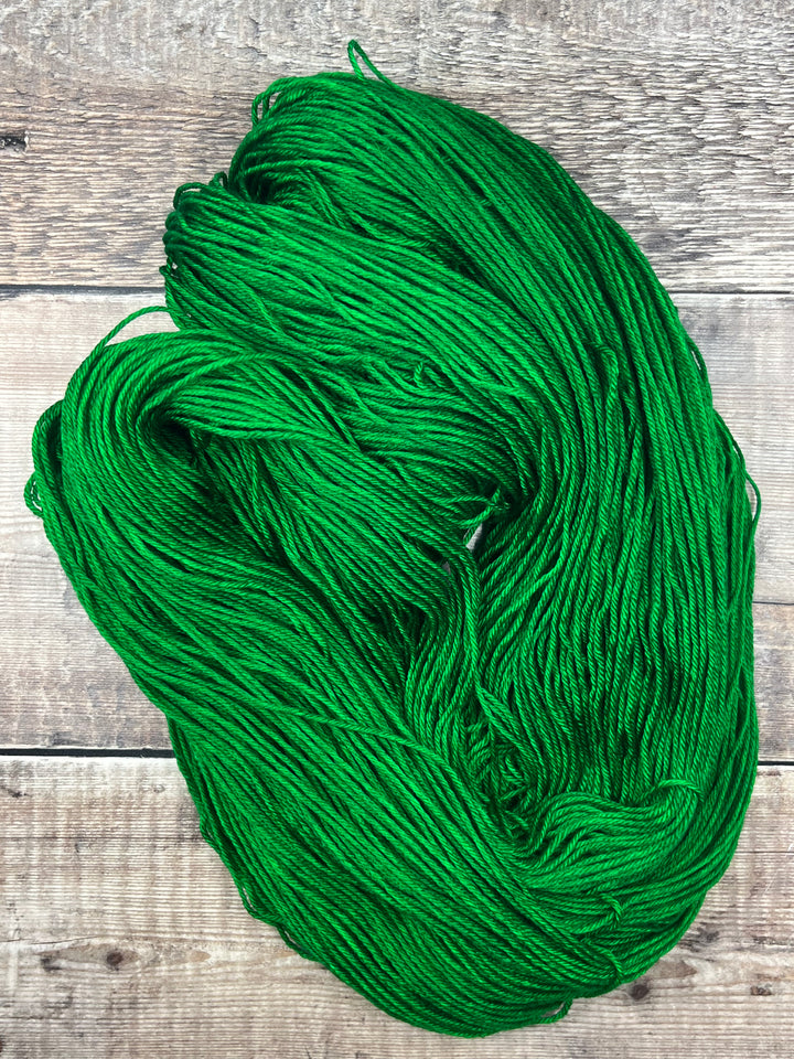 NIAMH (silk/merino) - Shamrock