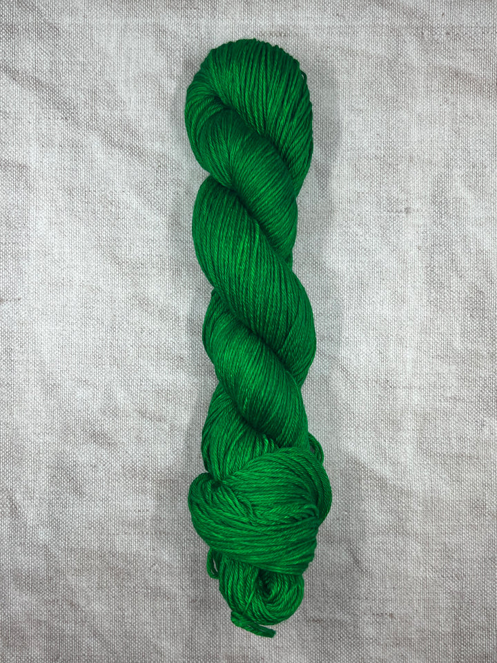 NIAMH (silk/merino) - Shamrock