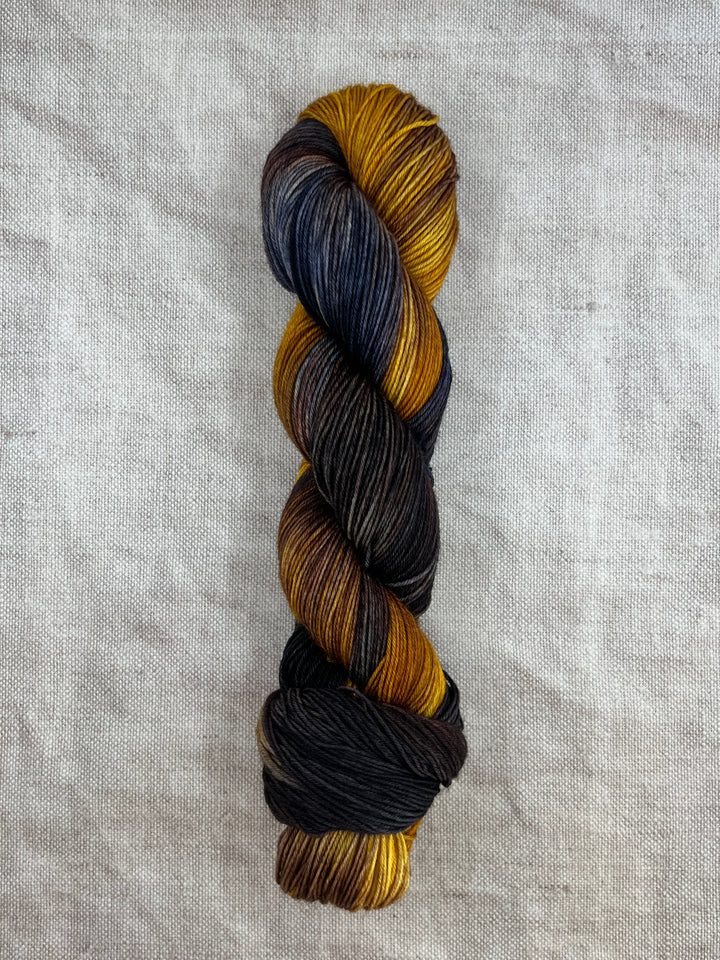 GRÁINNE (BFL): Harvest Moon