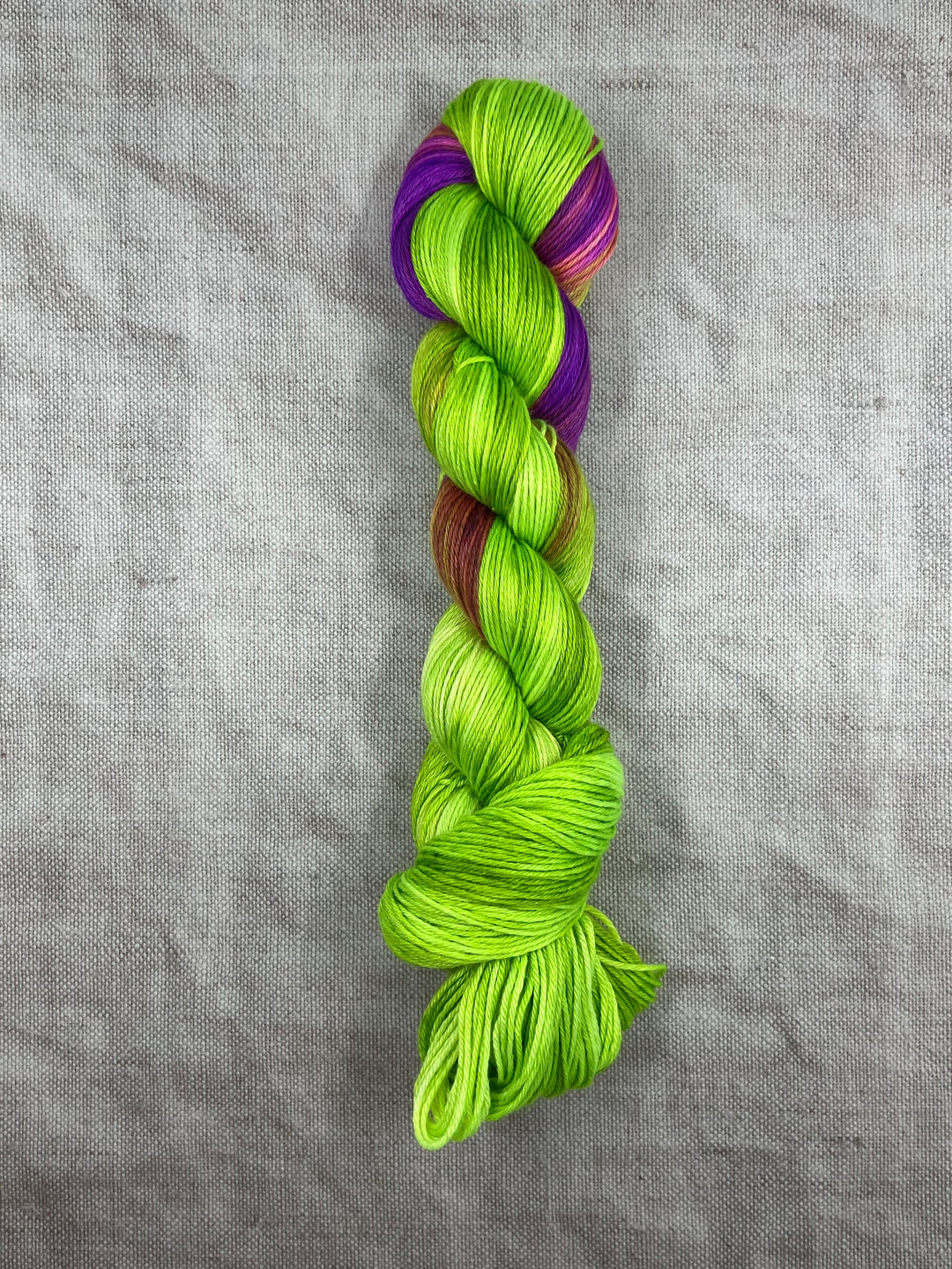 NIAMH 4PLY (SAMPLE SKEIN SALE)