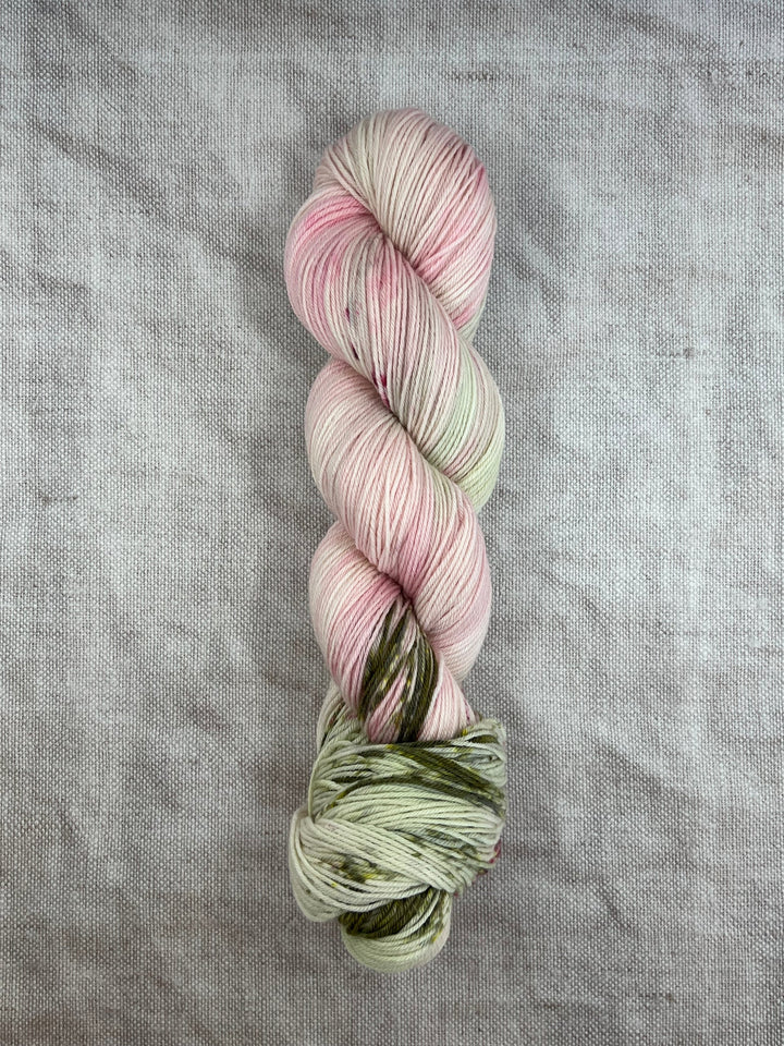 EMER 4PLY (SAMPLE SKEIN SALE)