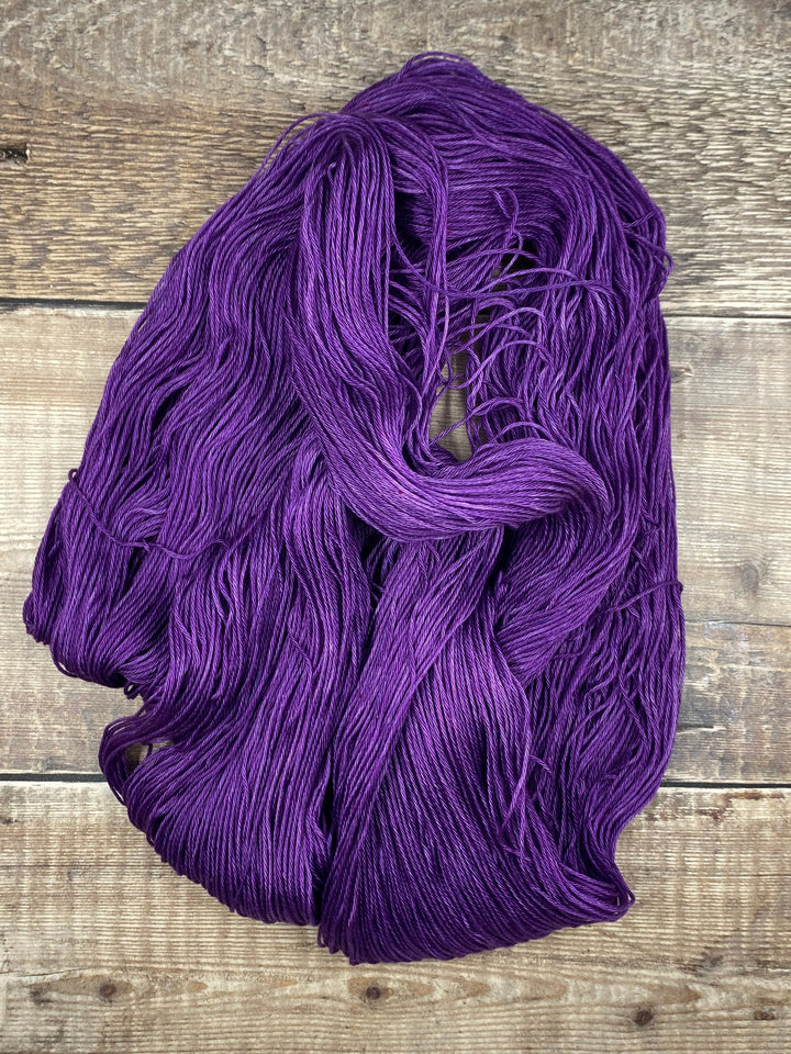 ÁINE: Plum Pudding - YARN - Wild Atlantic Yarns