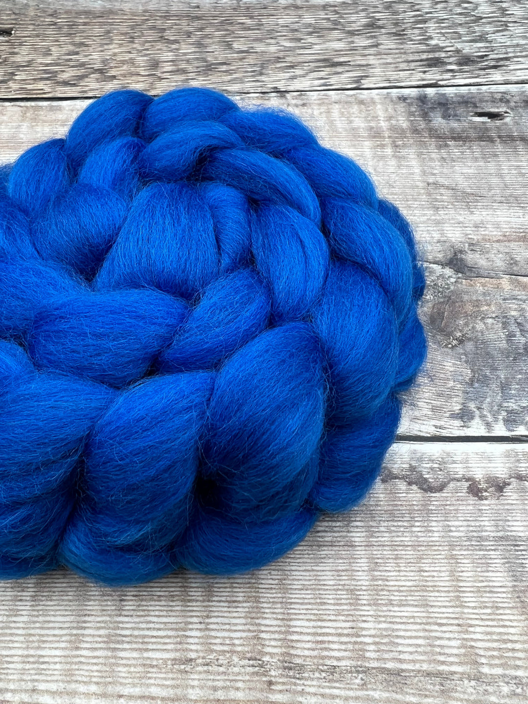 CORRIEDALE TOP: Azure - FIBRE - Wild Atlantic Yarns