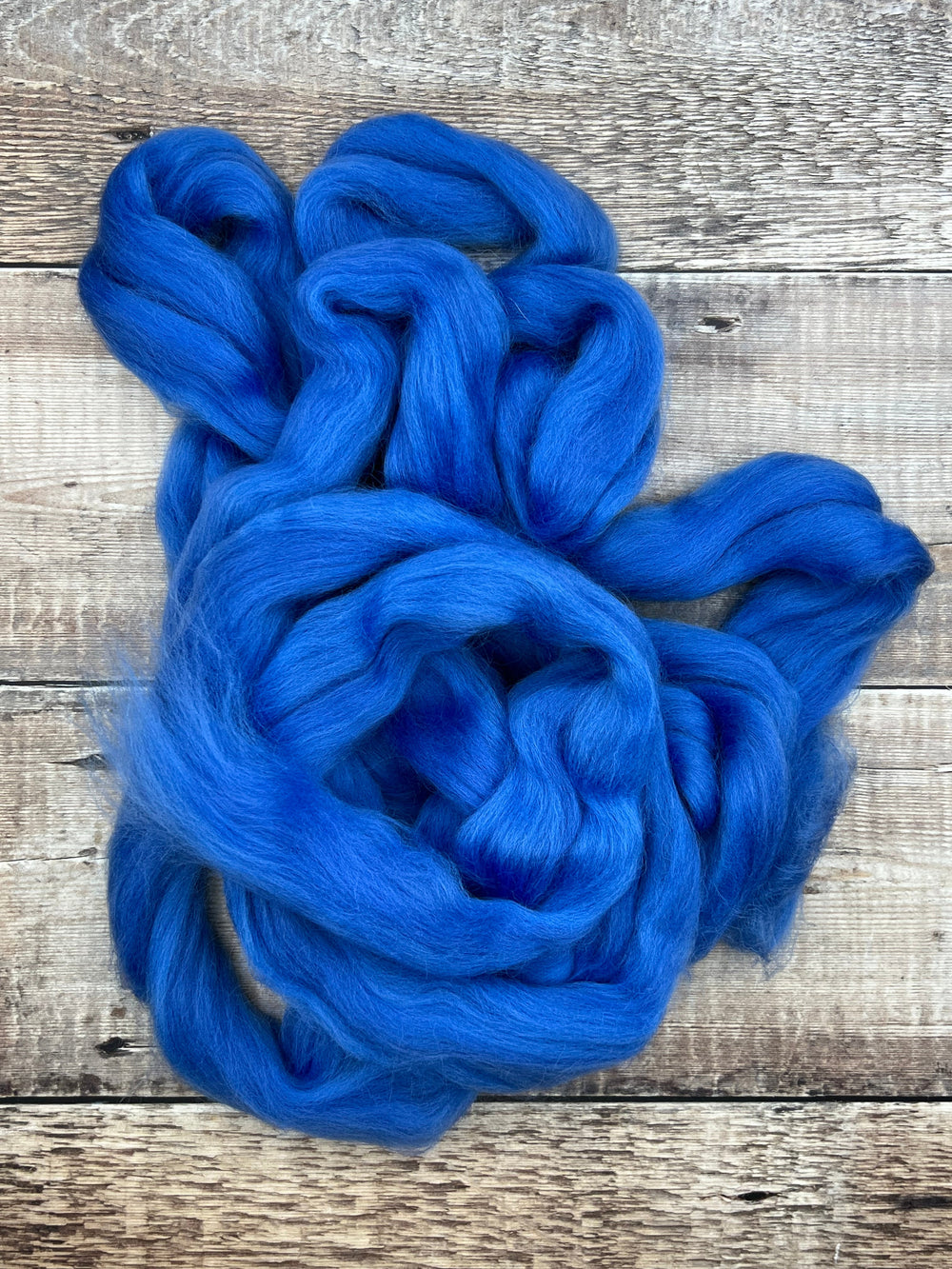 CORRIEDALE TOP: Cornflower - FIBRE - Wild Atlantic Yarns