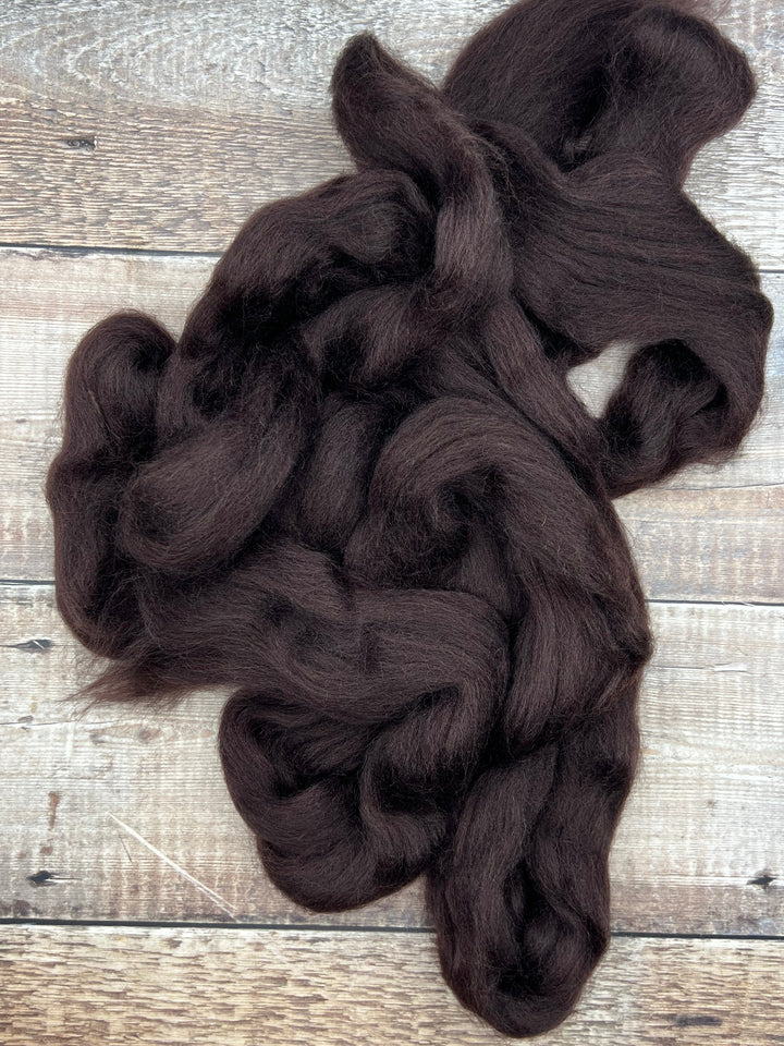 CORRIEDALE TOP: Peat - FIBRE - Wild Atlantic Yarns