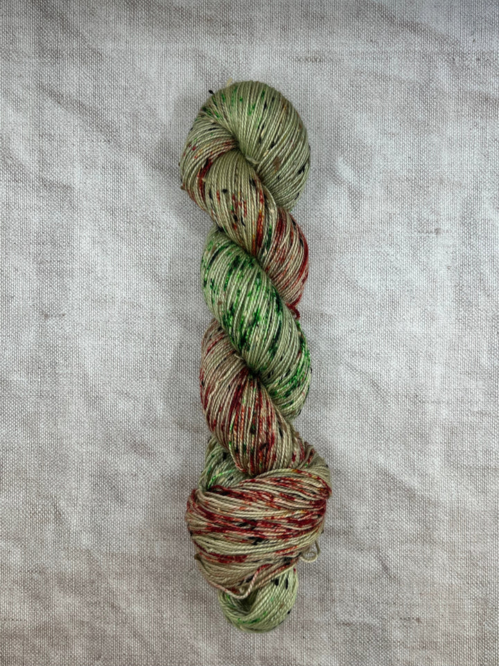 DÚN NA NGALL 4PLY (SAMPLE SKEIN SALE) - YARN - Wild Atlantic Yarns