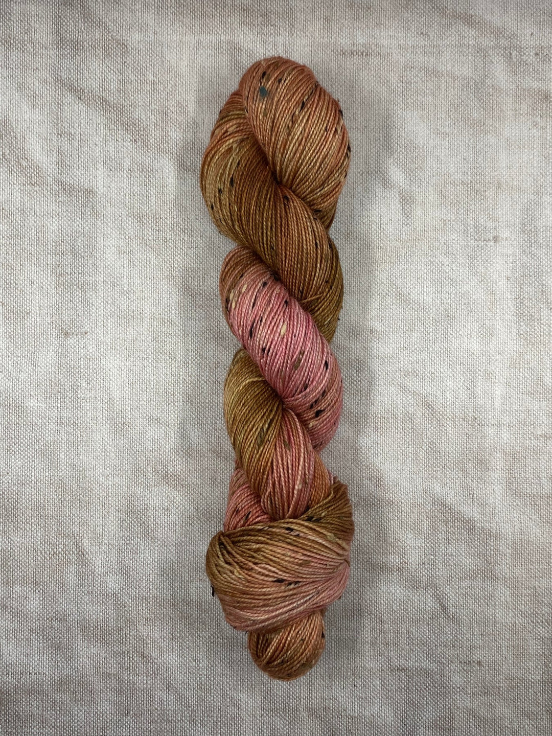 DÚN NA NGALL 4PLY (SAMPLE SKEIN SALE) - YARN - Wild Atlantic Yarns