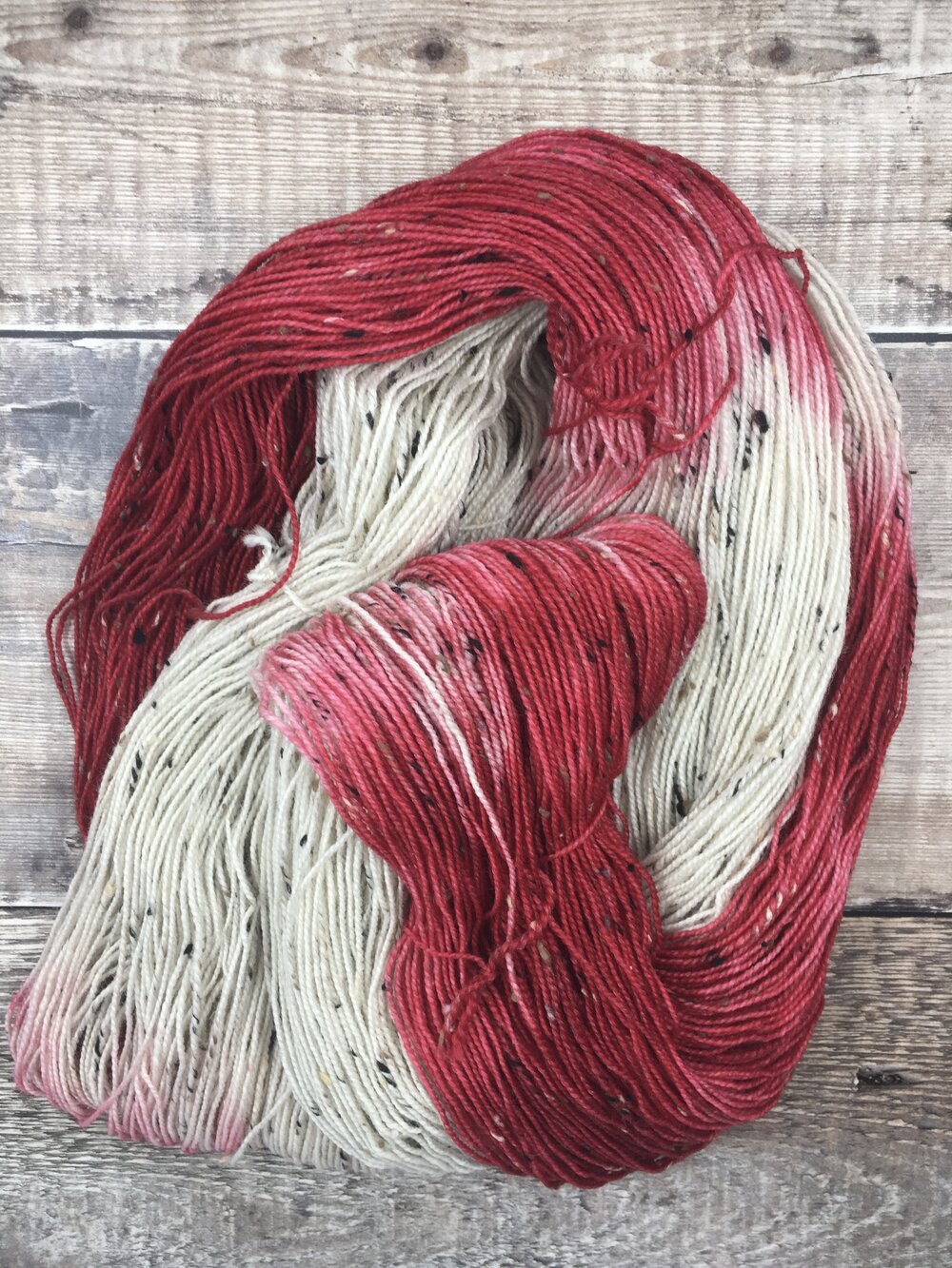 DÚN NA NGALL: Candycane - YARN - Wild Atlantic Yarns