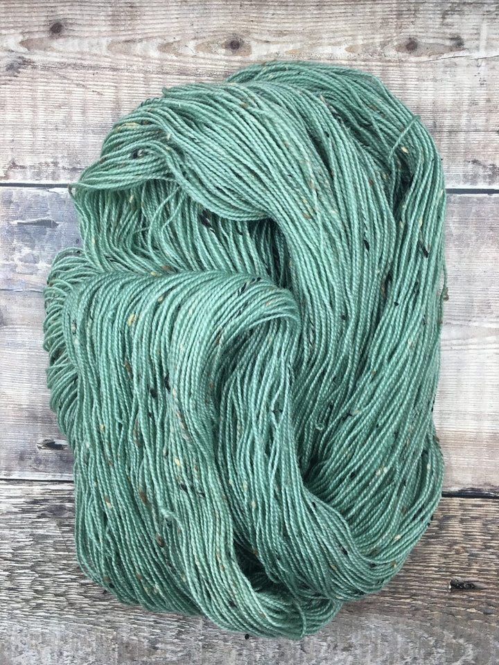 DÚN NA NGALL: Clover - YARN - Wild Atlantic Yarns