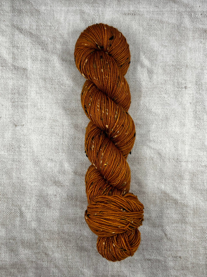 DÚN NA NGALL: Copper Kettle - YARN - Wild Atlantic Yarns