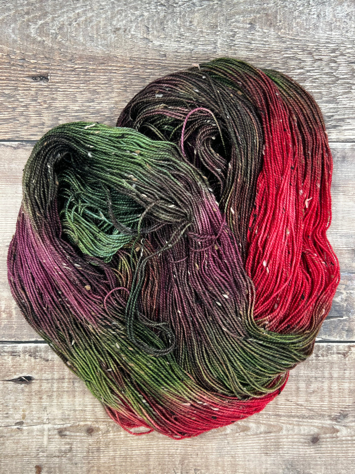 DÚN NA NGALL: Holly - YARN - Wild Atlantic Yarns