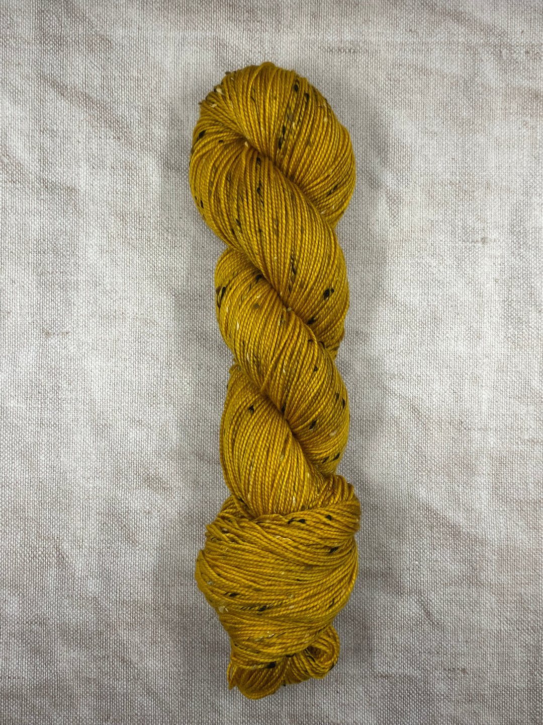 DÚN NA NGALL: Honeycomb - YARN - Wild Atlantic Yarns