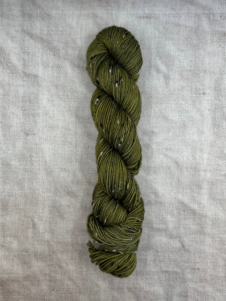 DÚN NA NGALL: Moss - YARN - Wild Atlantic Yarns