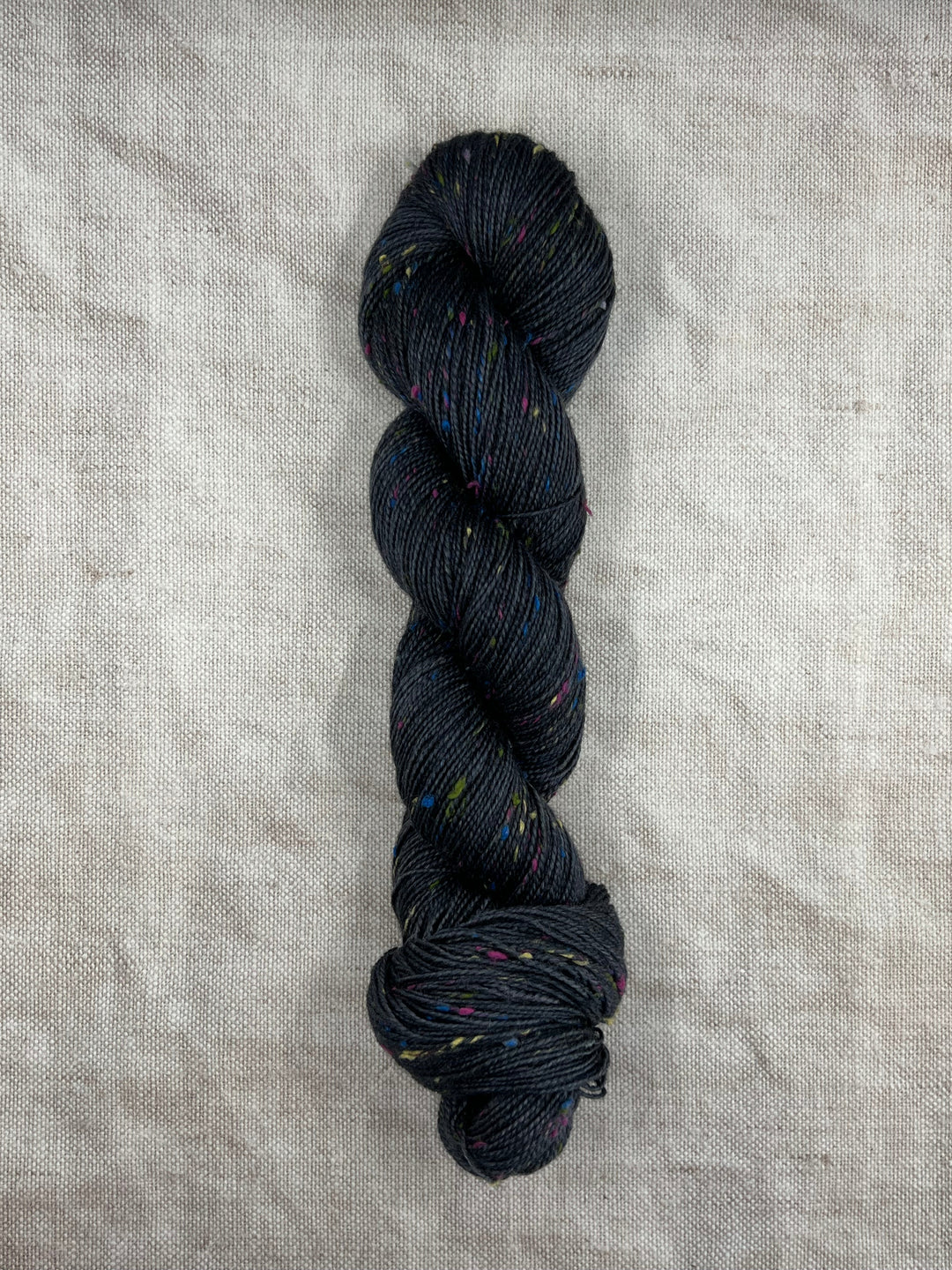 DÚN NA NGALL MULTI: Charcoal - YARN - Wild Atlantic Yarns