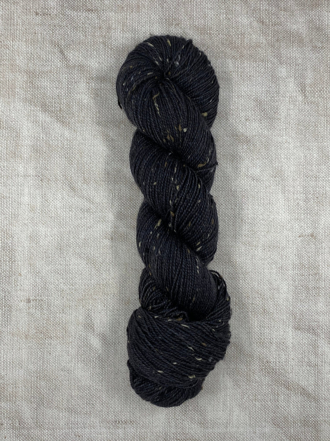 DÚN NA NGALL SOCK (BFL TWEED)