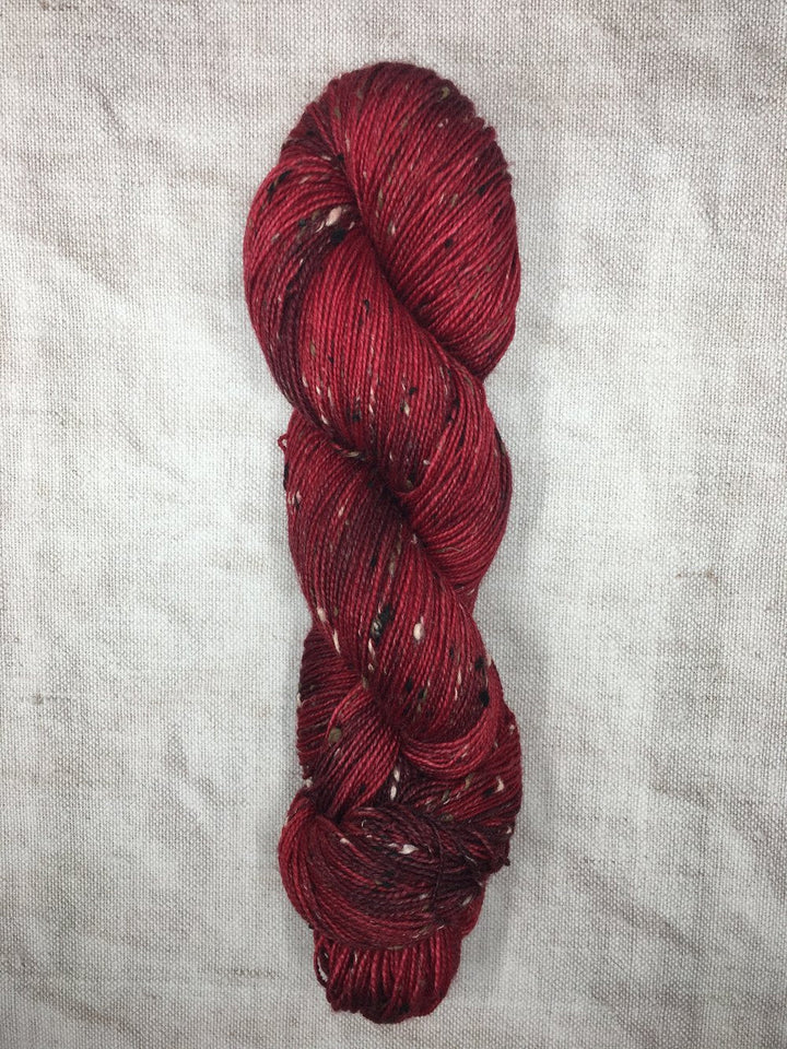 DÚN NA NGALL: Winterberry - YARN - Wild Atlantic Yarns