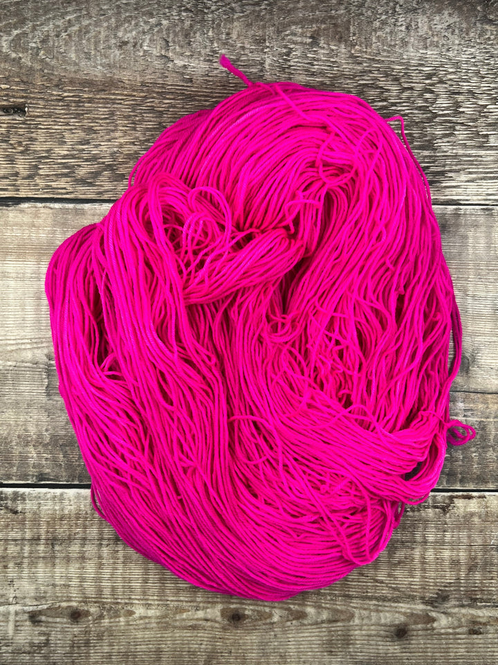 EMER: Fuchsia Pop - YARN - Wild Atlantic Yarns