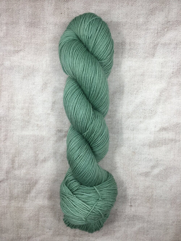 GRÁINNE: Clover - YARN - Wild Atlantic Yarns