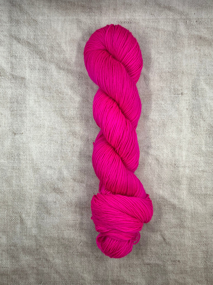 GRÁINNE: Fuchsia Pop - YARN - Wild Atlantic Yarns