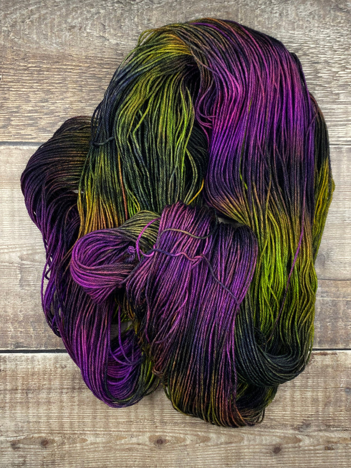 GRÁINNE: Northern Lights - YARN - Wild Atlantic Yarns