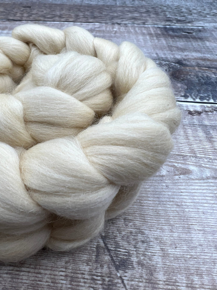 MERINO TOP: BUTTERMILK - FIBRE - Wild Atlantic Yarns