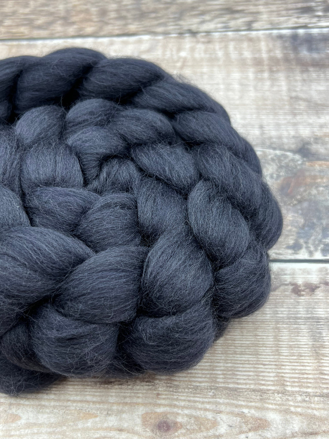 MERINO TOP: Charcoal - FIBRE - Wild Atlantic Yarns