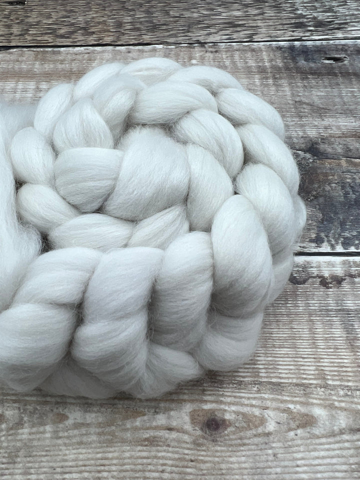 MERINO TOP: Fog - FIBRE - Wild Atlantic Yarns