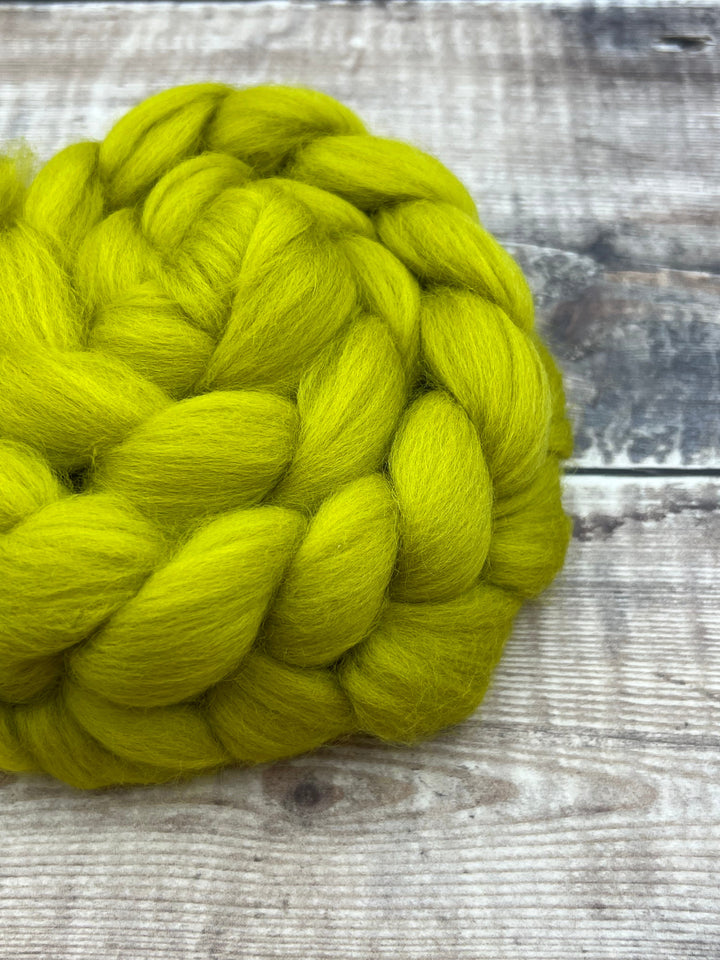 MERINO TOP: Gooseberry - FIBRE - Wild Atlantic Yarns