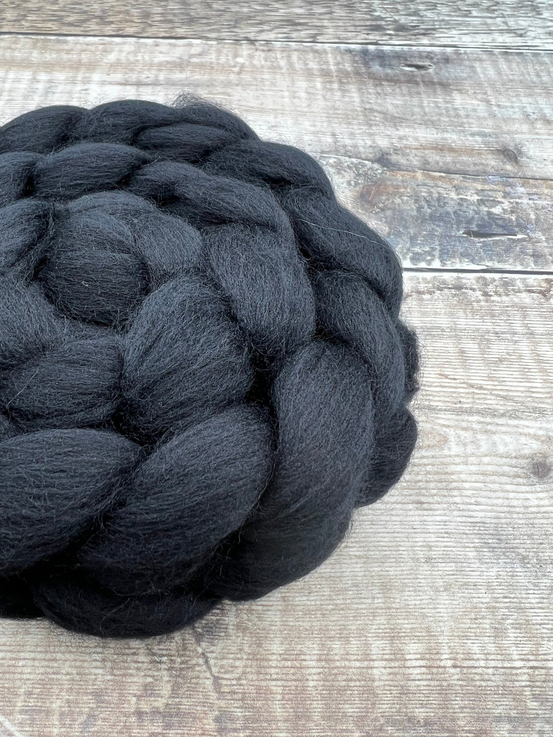 MERINO TOP: OBSIDIAN - FIBRE - Wild Atlantic Yarns