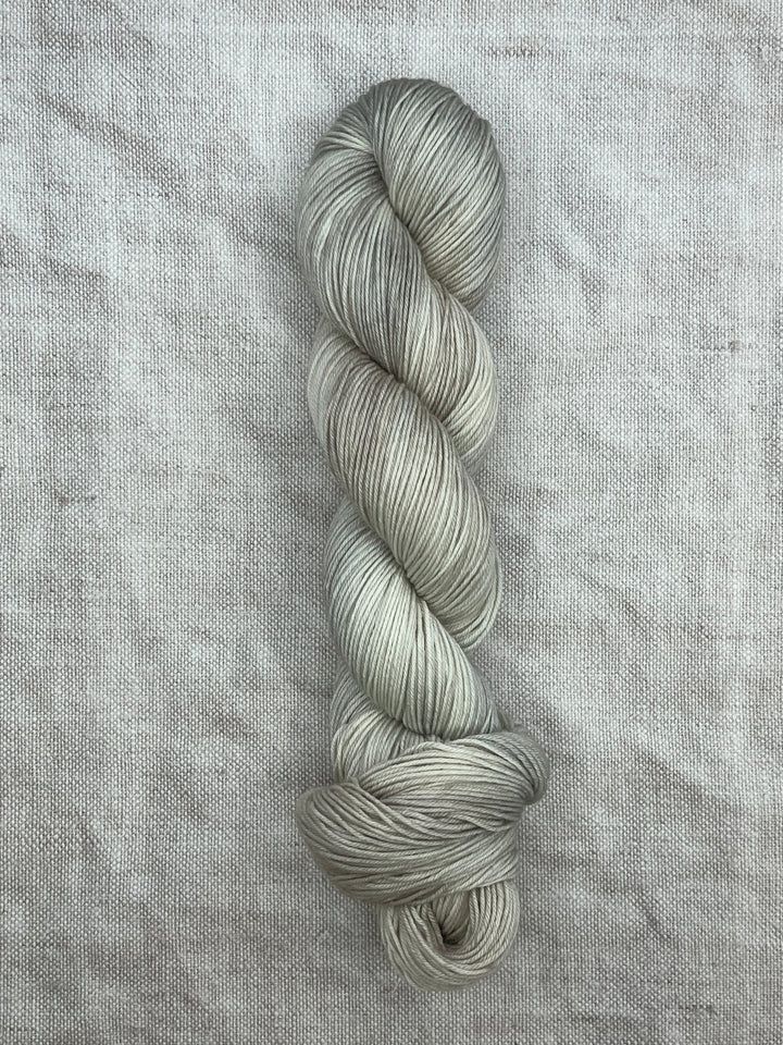 OONAGH 4PLY (MERINO)