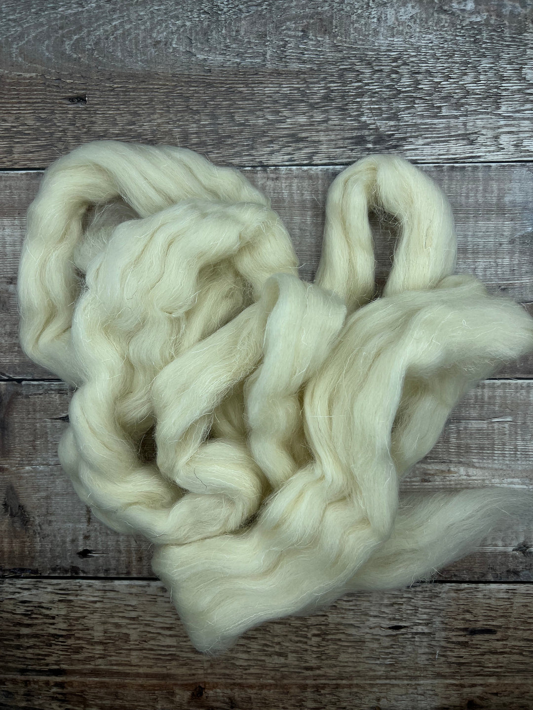 NATURAL WELSH TOP: WHITE - FIBRE - Wild Atlantic Yarns