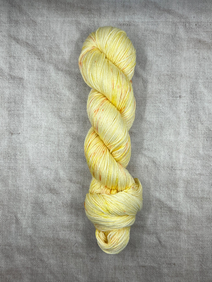 NIAMH: Daffodil - YARN - Wild Atlantic Yarns