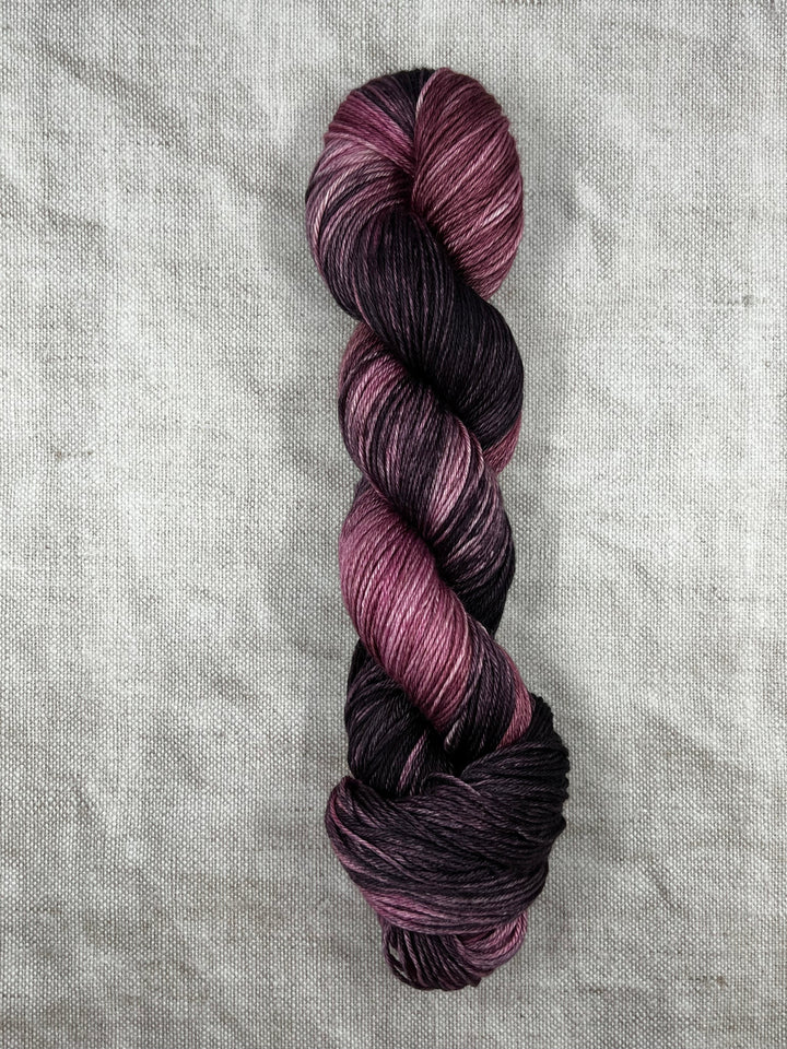 NIAMH: Sugarplum Dreams - YARN - Wild Atlantic Yarns