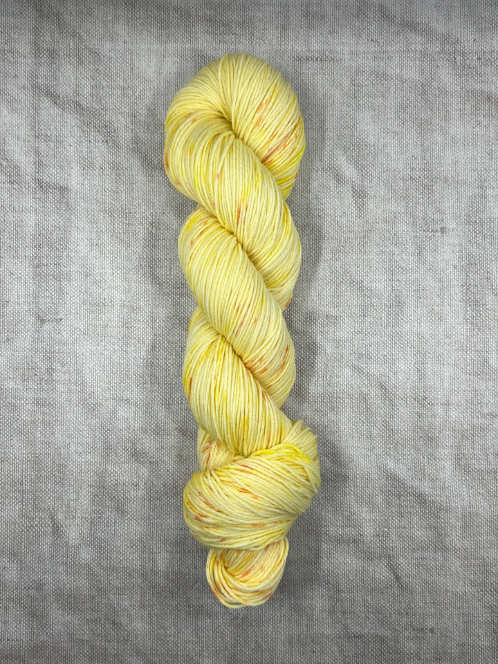 OONAGH: Daffodil - YARN - Wild Atlantic Yarns