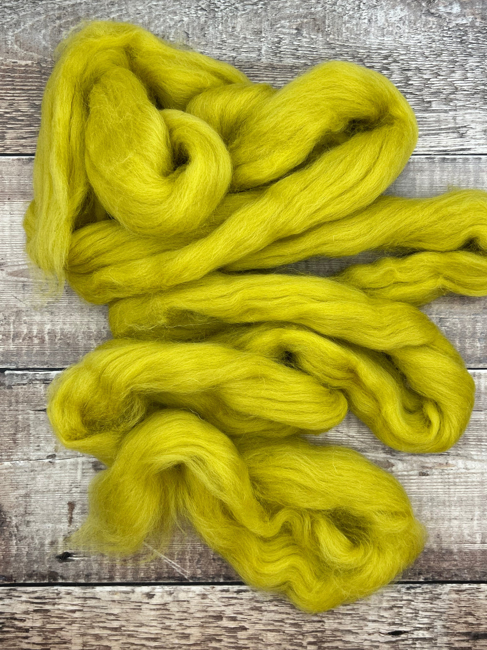 SHETLAND TOP: Pear - FIBRE - Wild Atlantic Yarns