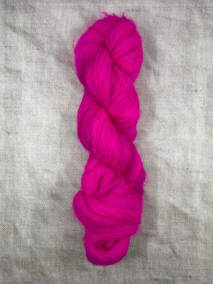 SINANN: Fuchsia Pop - YARN - Wild Atlantic Yarns