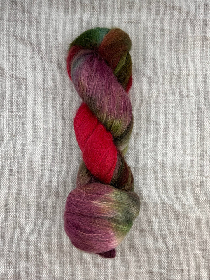 SINANN: Holly - YARN - Wild Atlantic Yarns