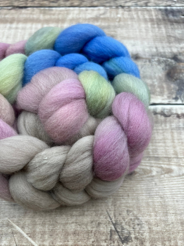 SPACE DYED POLWARTH TOP: Spring Bouquet - FIBRE - Wild Atlantic Yarns