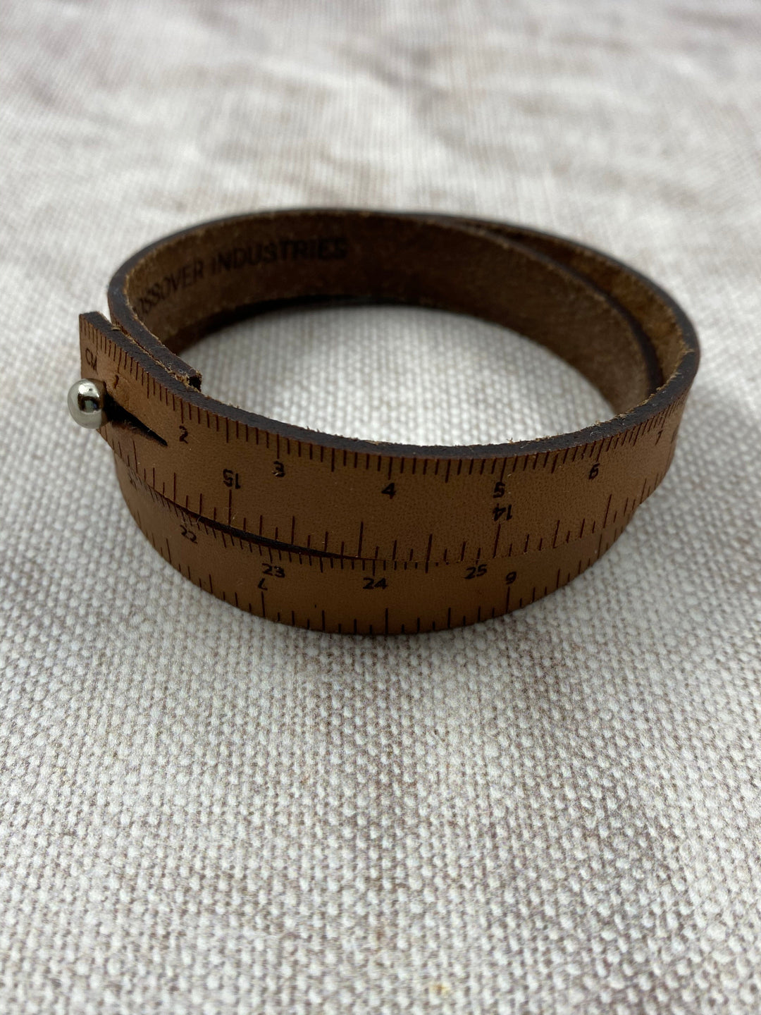 WRIST RULER (MEDIUM BROWN) - ACCESSORIES - Wild Atlantic Yarns